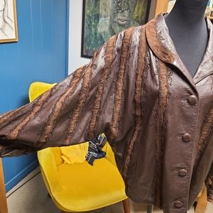 Vintage Vera Pelle Leather Coat With Stitching Design Size 42